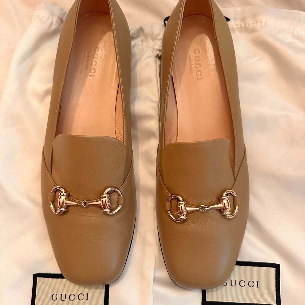 Gucci Brown Horsebit Leather Loafers  size 37
